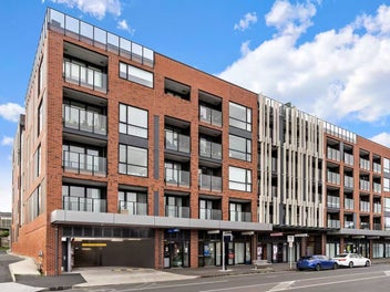 Prime Location - Fully Furnished & Ready to Enjoy