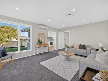 FRESHLY RENOVATED WITH A STUDIO!