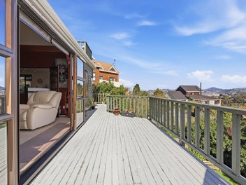 200m² of Fabulous, Unexpected Living