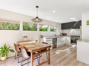 Chic Oasis Near Northcote Point & City