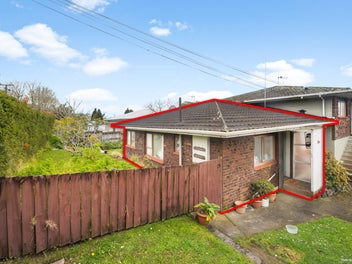 Prime Mt Albert. Massive Potential.Ready to Occupy