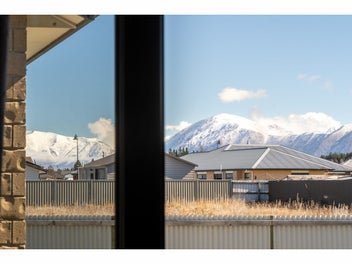 A Home Made for Twizel Living