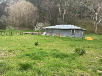 Semi-rural opportunity in Ormond Village