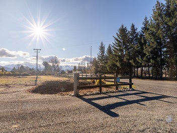 Rare Land, Remarkable Location