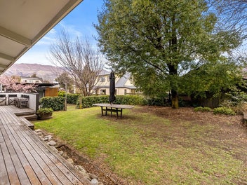 A Wanaka Bolt-Hole with Development Potential