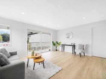 Private, Renovated & Ready to Impress!