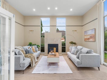 Architectural living in Prime location! Ignore RV