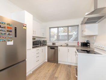 No Reno. No Fuss. Serious Motivation.