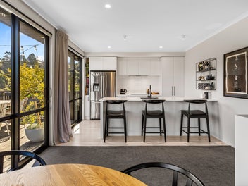 Elegant Modern Living