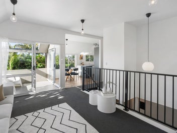 Location & Lifestyle. Hello Grey Lynn Living