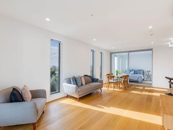 Modern Grafton Living with City Convenience