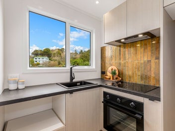 Fully Renovated, Cute and Cosy!