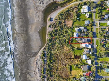 Beachfront living with space