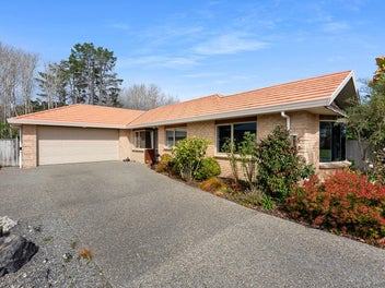 Location, Lifestyle & Low Maintenance