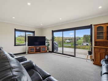 Everyday Comfort with Countryside Views