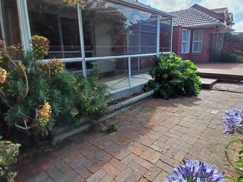 Image 1 of 21