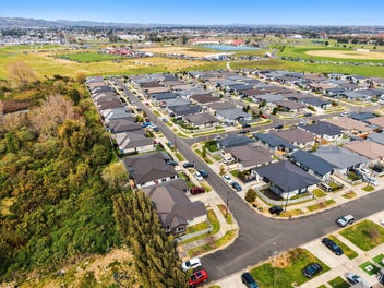 The Lowest Priced 3 Bed Home in Kauri Landing!