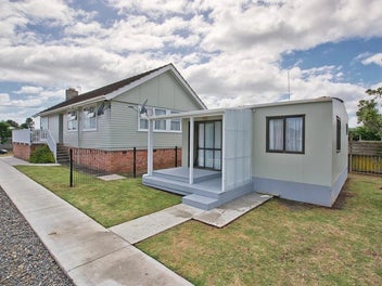 HIGH-DENSITY GOLDMINE | DUAL INCOMES ON 822m²