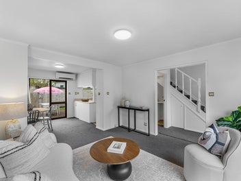 Functional, Fabulous and Freehold!