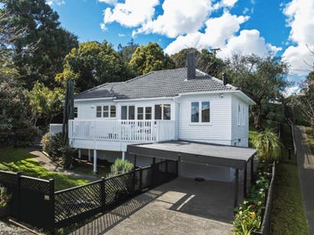 Private, Renovated & Full of Charm