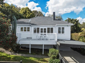 Private, Renovated & Full of Charm