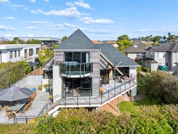 Spectacular Views, Space & Lifestyle