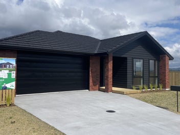 NEW HOME_NEW ADDRESS_WHARENUI RISE SELLING NOW!