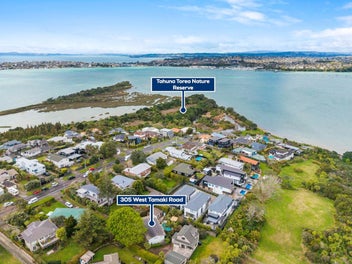PRIVATE FAMILY HAVEN ON GLENDOWIE BORDER
