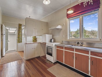 Family Living with Room to Grow – Large...
