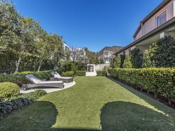 TIMELESS LUXURY and VIEWS