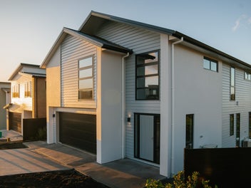 Brand New with Stunning Views in The Crest Aotea