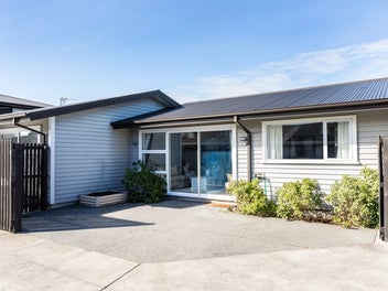 PRICED TO SELL $510,000