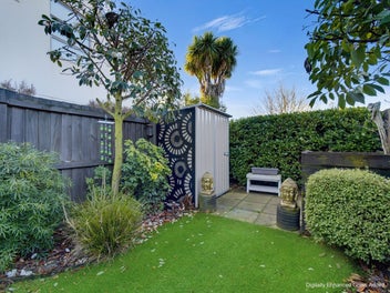 FREEHOLD - City Living with Private Backyard + SPA