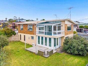 Space, Flexibility & Views- Full of Possibilities