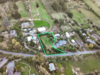 Space, Seclusion and a Port Hills Backdrop