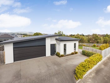 Quality, Privacy & Gully Views
