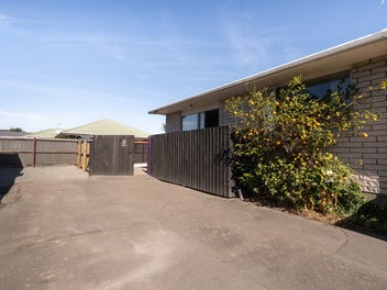 Frist home, Investment or Easy Downsize