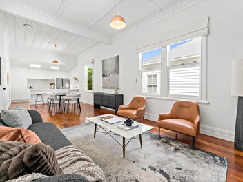 Vendors Moved Overseas - Make This Villa Yours