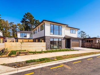 Modern Luxury Meets Family Living in Swanson