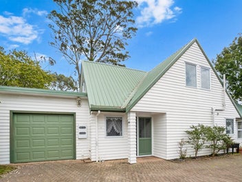 The UNICORN Home & Income!