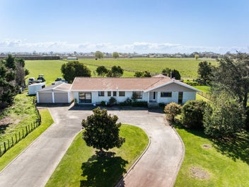 Space, lifestyle and location in Clive