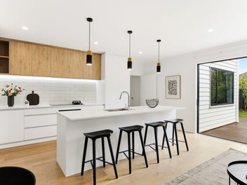 Privacy, Style & Instant Appeal