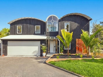 Fully Renovated | 190sqm Family Living
