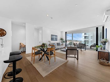 Corner Luxury Apartment - Iconic Views – DGZ