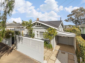 Character, Views and Contemporary Style