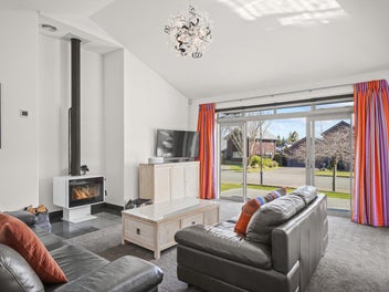 Quality, comfort, central Hanmer living