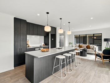 Harbour Views with A Modern Look