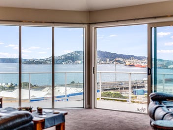 Sensational Views - Exceptional Lifestyle!