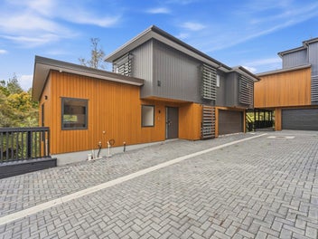 Mortgagee sale - 3 new homes, double school zones