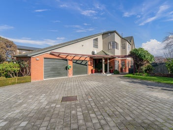 The memories start here, make your move today!!